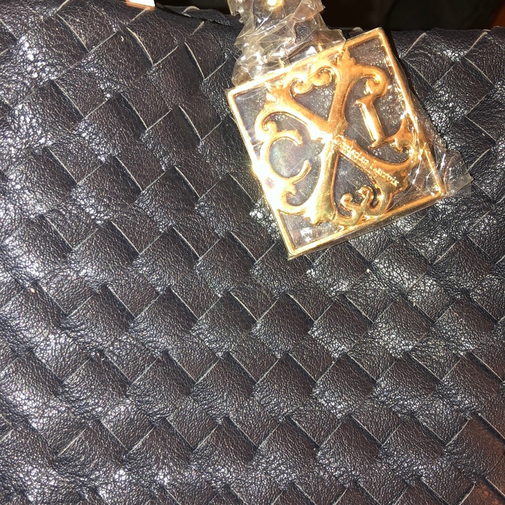 Handbag - Picture 2 of 8